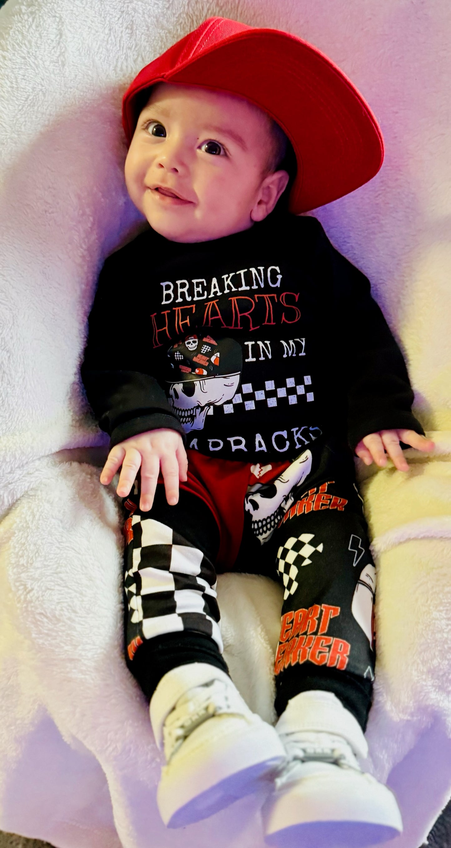 Breaking hearts in my snapbacks