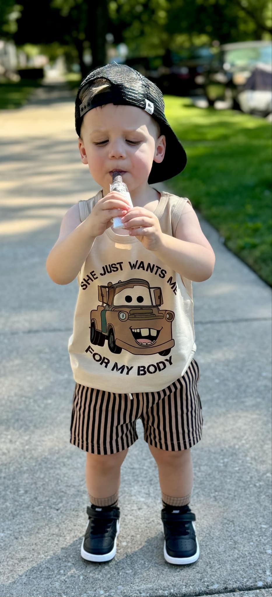 She just wants me for my body (t-shirt)