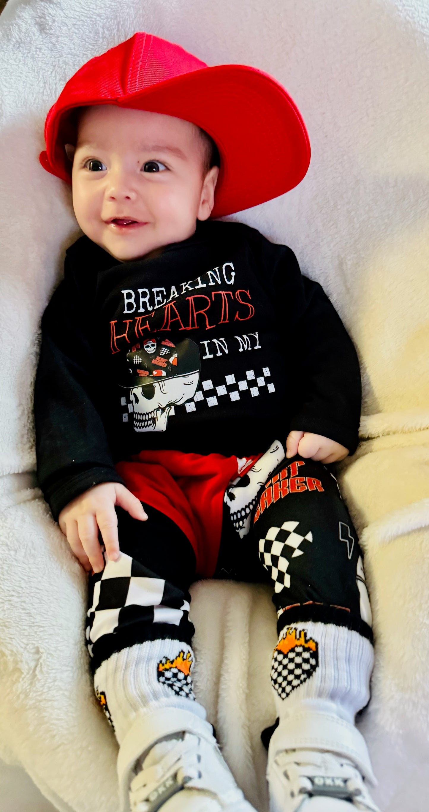 Breaking hearts in my snapbacks