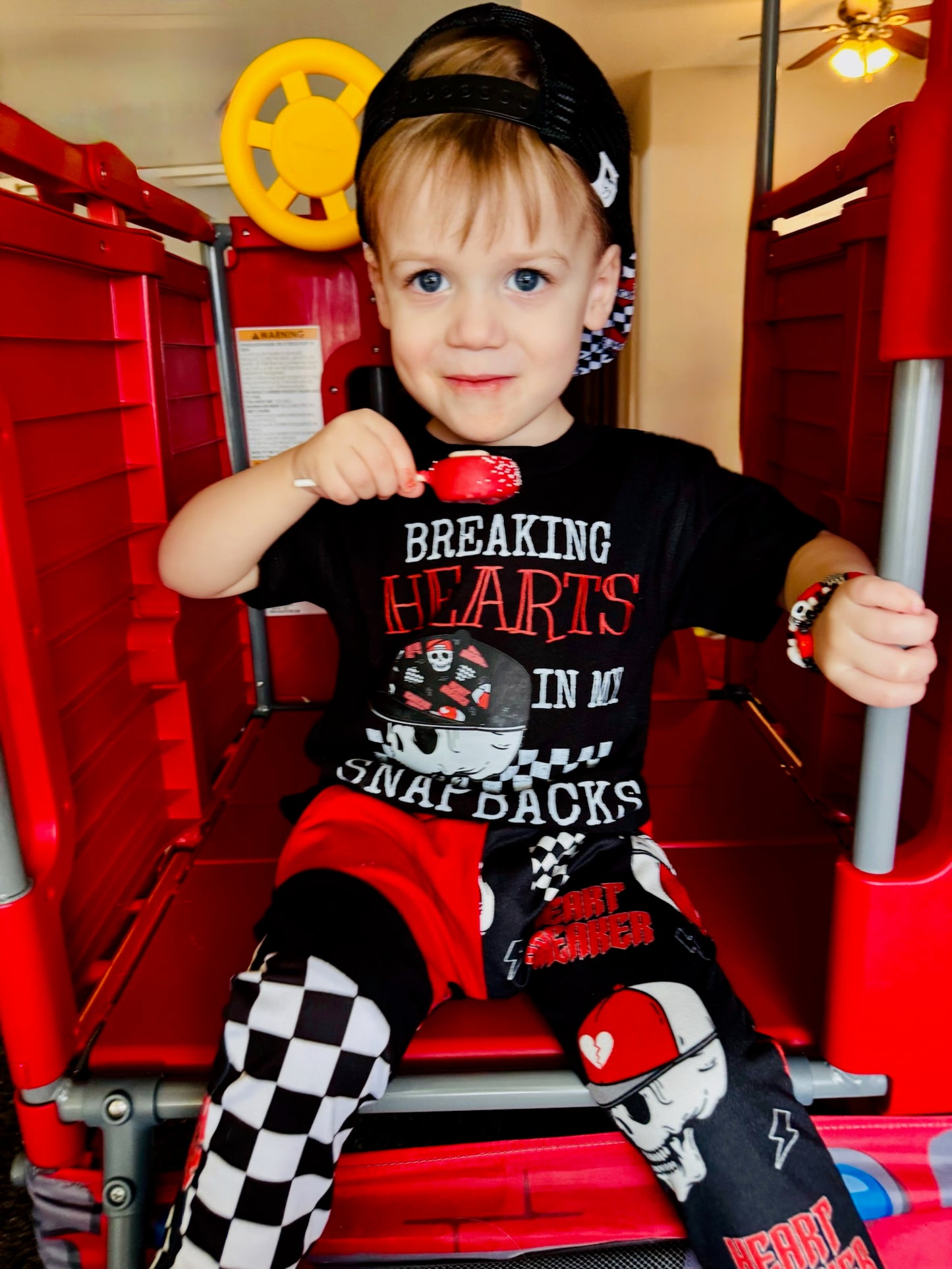 Breaking hearts in my snapbacks