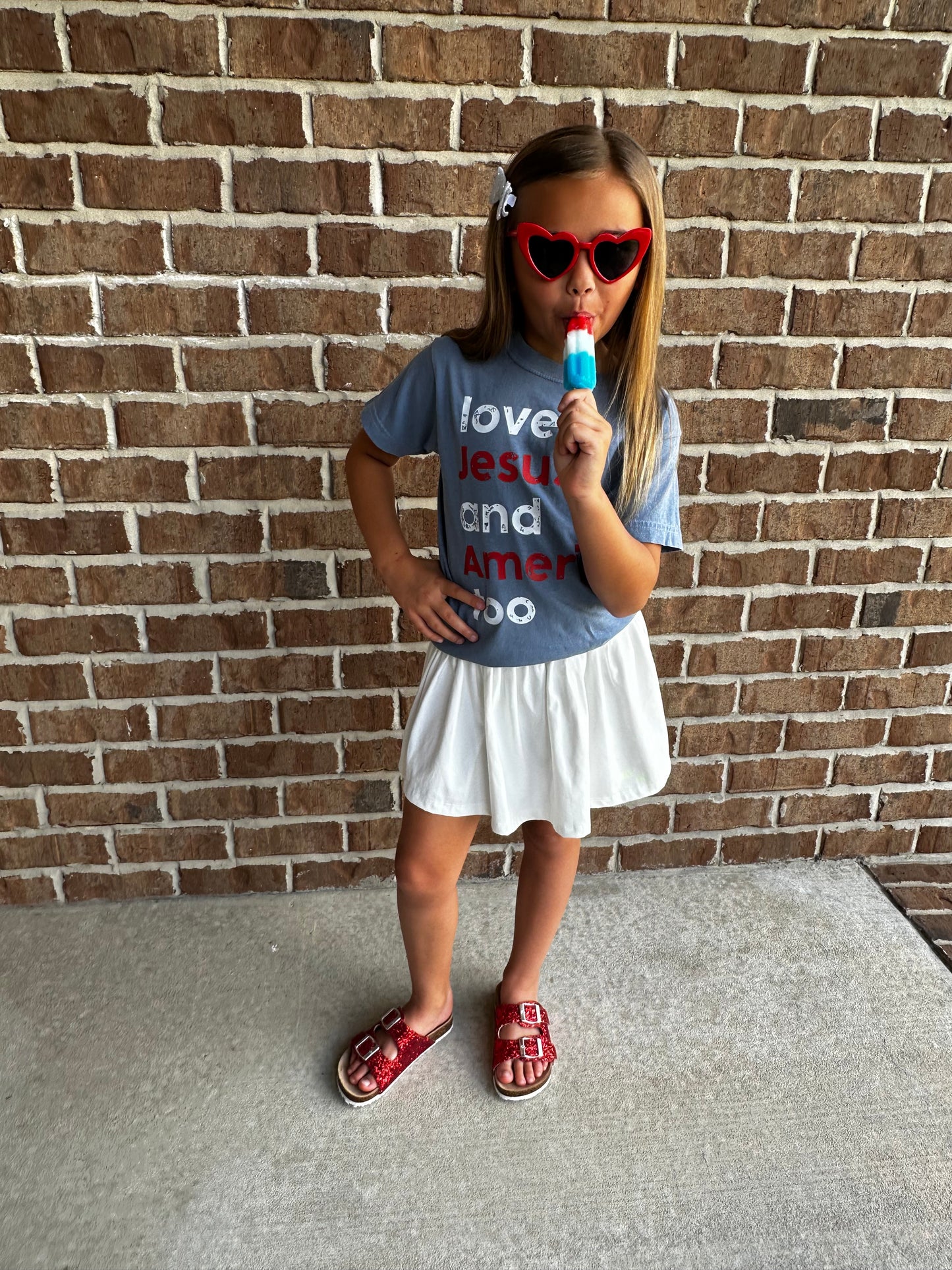 Loves Jesus and America too