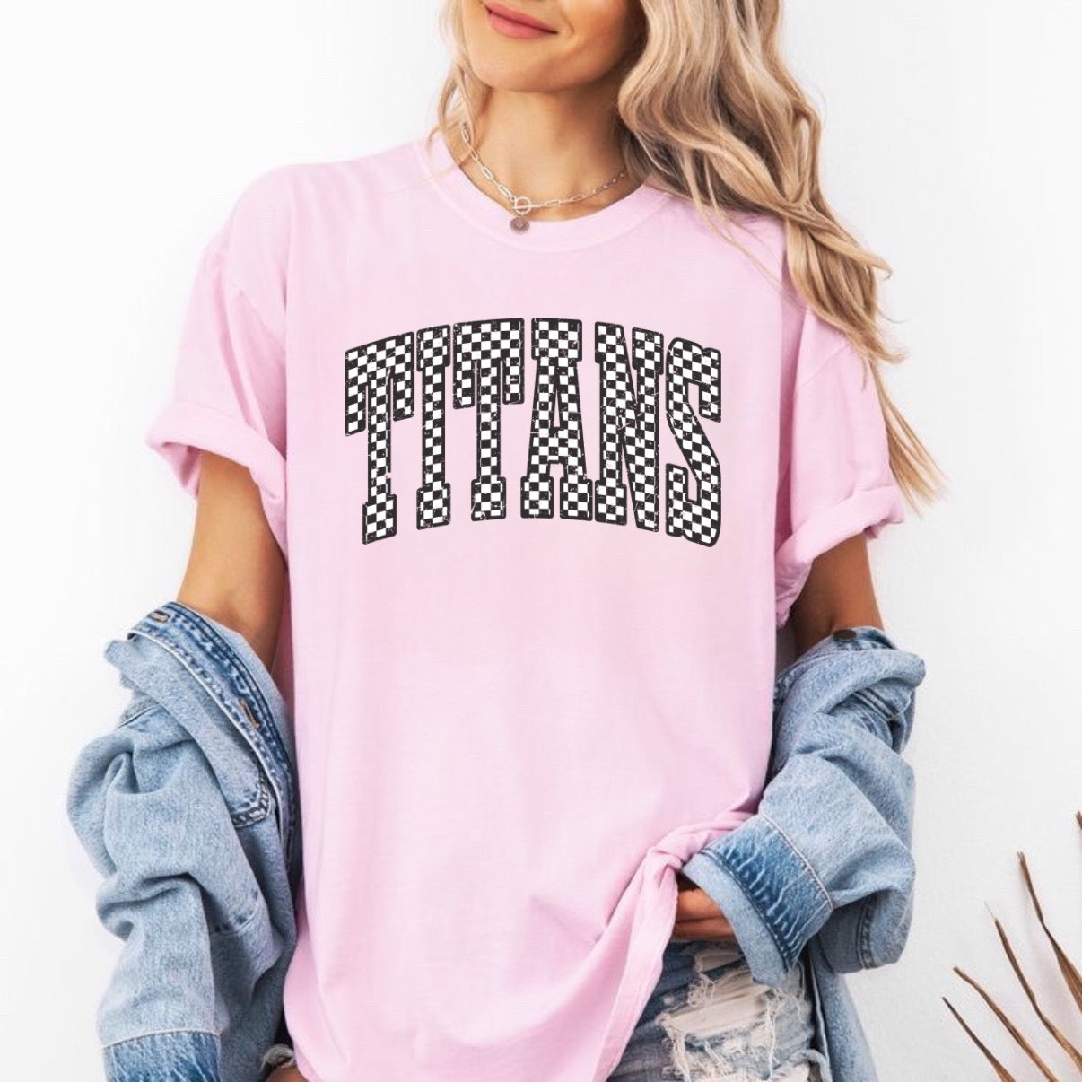 Titans checkered