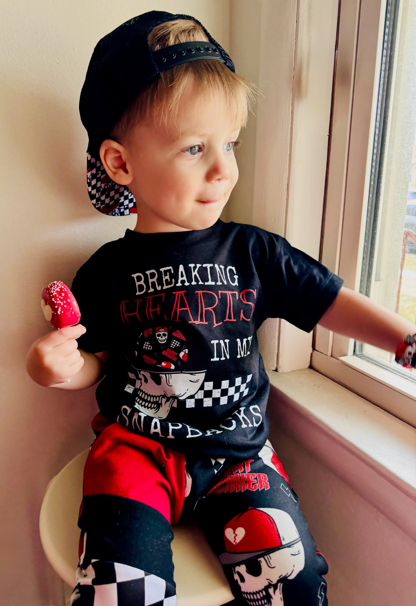 Breaking hearts in my snapbacks