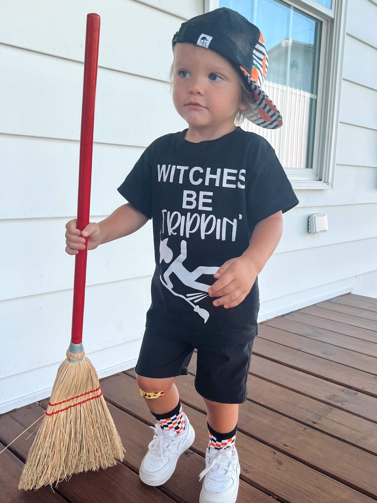 Witches be Trippin ( falling witch)