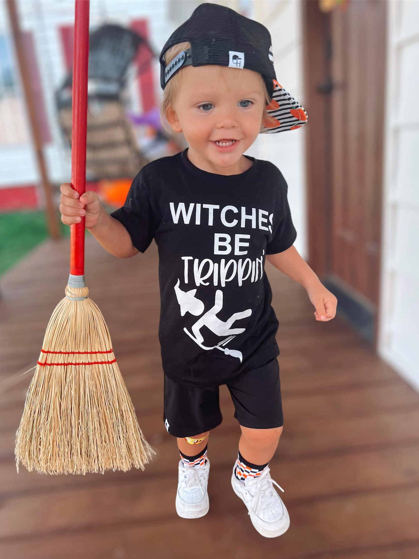 Witches be Trippin ( falling witch)