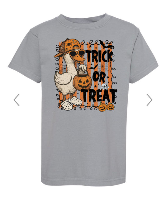 Trick or treat duck