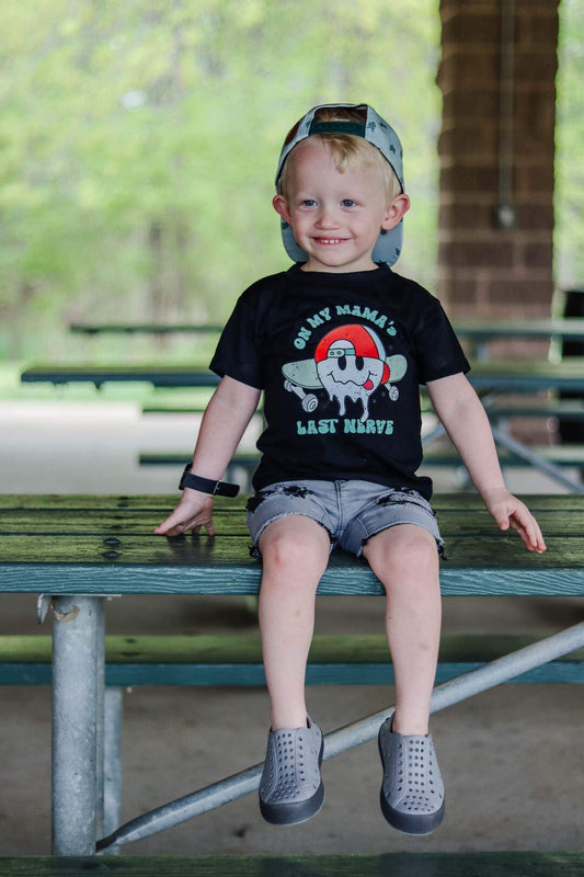 On my mamas last nerve ( black and color)